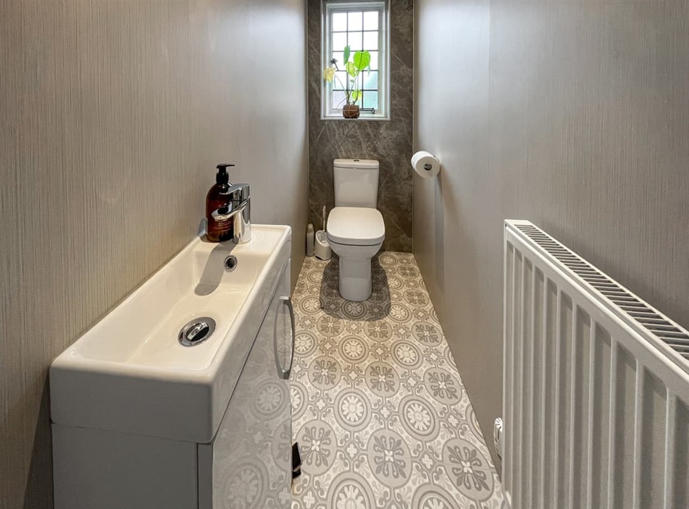 Bathroom (photo 3) at Seawinds 2A in Colwyn Bay, Clwyd