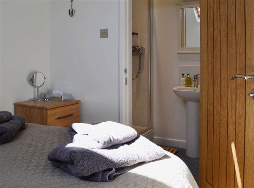 Double bedroom (photo 2) at September Cottage in Brancaster, near Wells-next-the-Sea, Norfolk