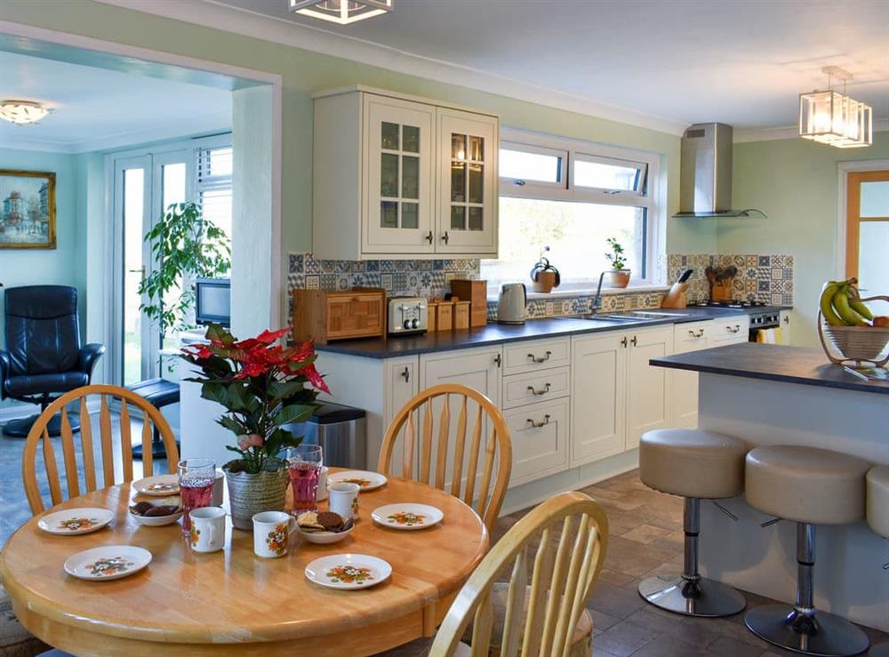 Kitchen/diner at Serena in Ryde, Isle of Wight