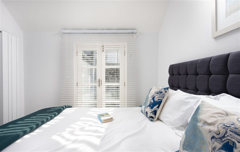 This is a bedroom at Serendipity Cottage, Cornwall
