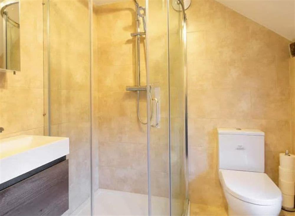 Shower room at Oak Cottage, 