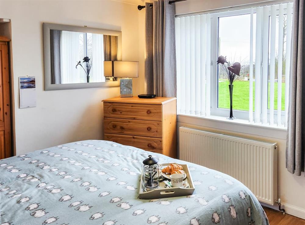 Double bedroom (photo 5) at Seven Seasons in Plains, near Glasgow, Lanarkshire