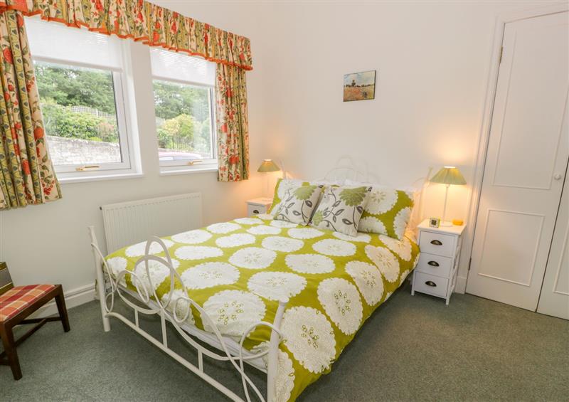 Double bedroom (photo 2) at Sevenacres, Ednam near Kelso, Roxburghshire