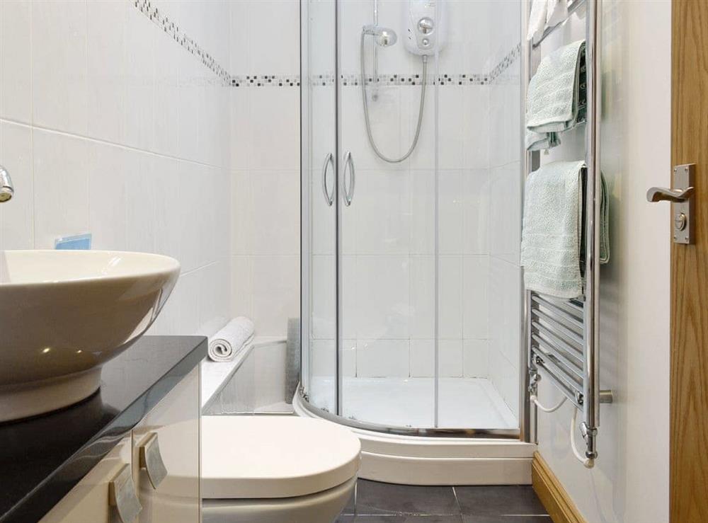 En-suite shower room at Sgubor Ucha in Llanrhychwyn, Trefriw, Gwynedd