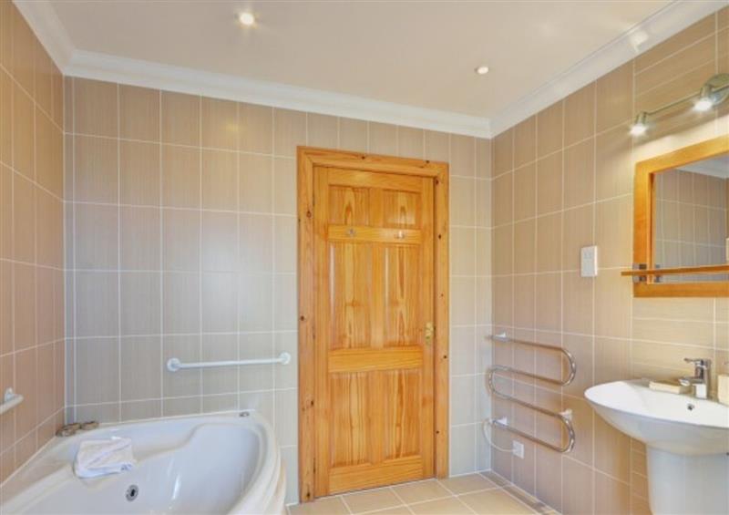 This is the bathroom at Shalom Cottage, Leverburgh