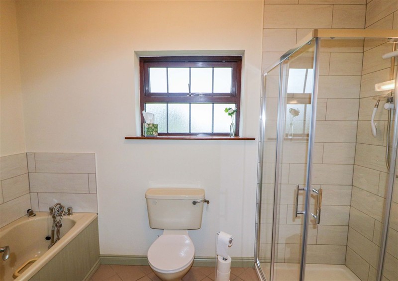 Bathroom (photo 2) at Shamrock House, Killorglin
