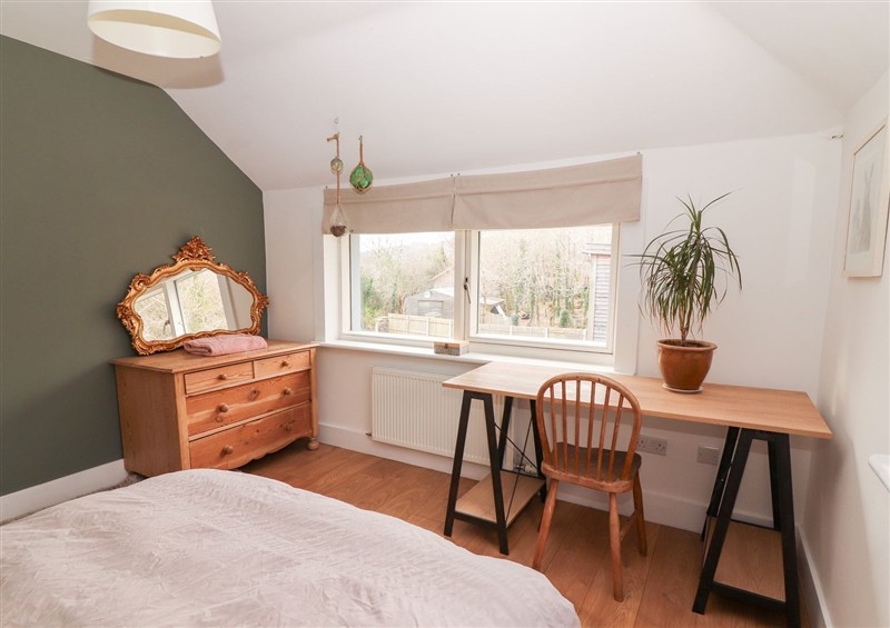 This is a bedroom (photo 3) at Shanti Gher, Ballylickey