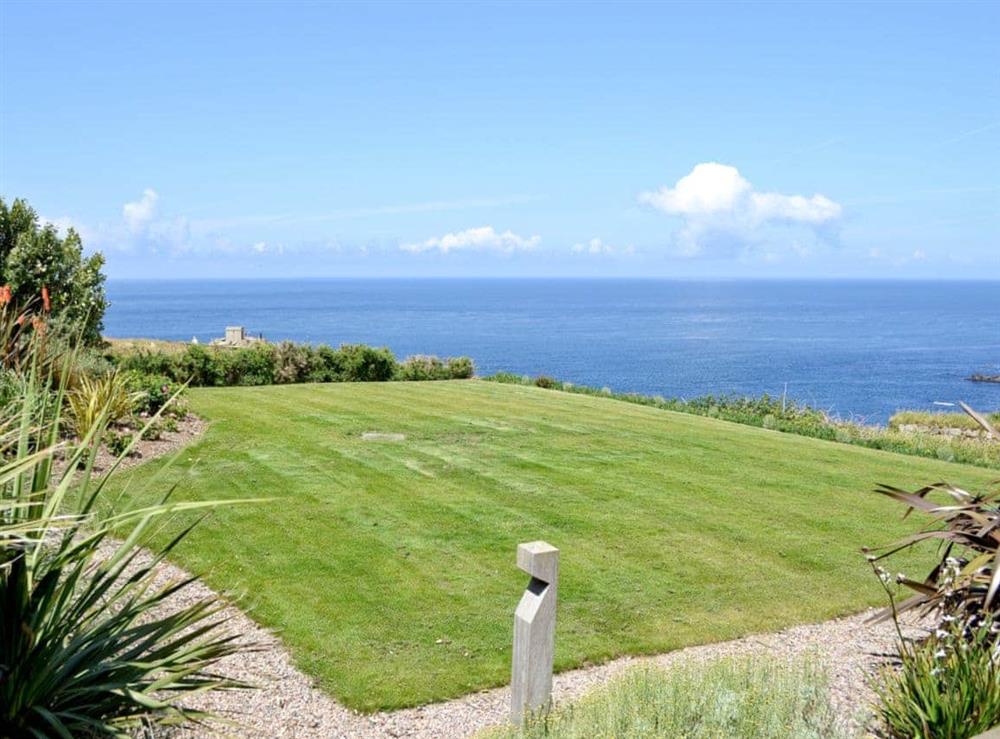 Beautifully landscaped gardens at Shark’s Fin in Sennen, S. Cornwall., Great Britain