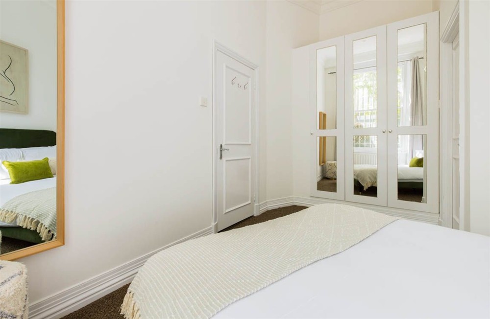 Shaw Apartment (photo 7) at Shaw Apartment in London, London