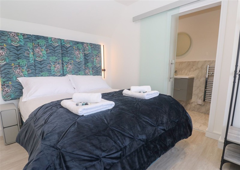 One of the bedrooms (photo 6) at Shearwater, Praa Sands