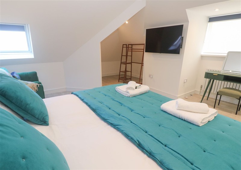 This is a bedroom (photo 6) at Shearwater, Praa Sands