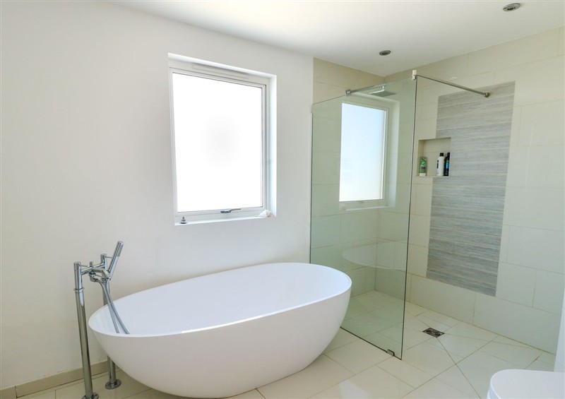 The bathroom (photo 2) at Shearwater, Rhosneigr