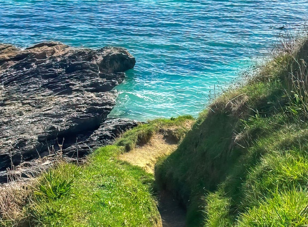 Surrounding area (photo 2) at Shearwaters in St Mawes, Cornwall