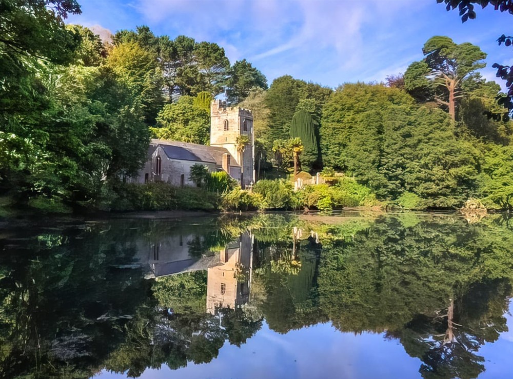 Surrounding area at Shearwaters in St Mawes, Cornwall