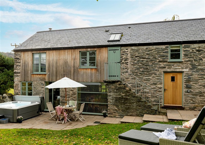 The setting of Shepherds Cottage at Shepherds Cottage, Llandrillo