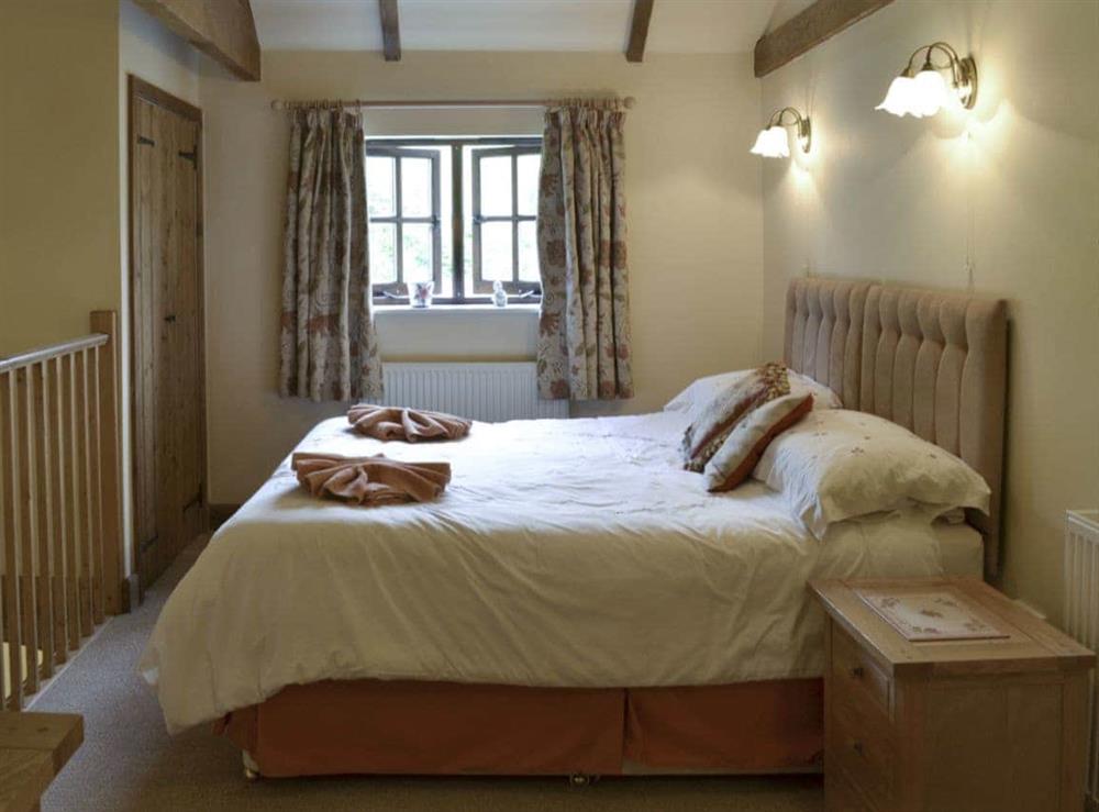 Relaxing double bedroom at Shepherds Den in East Meon, Petersfield, Hants., Hampshire