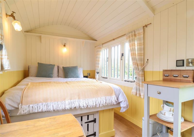 A bedroom in Shepherds Hut at The Hollies at Shepherds Hut at The Hollies, Sutton near Woodbridge