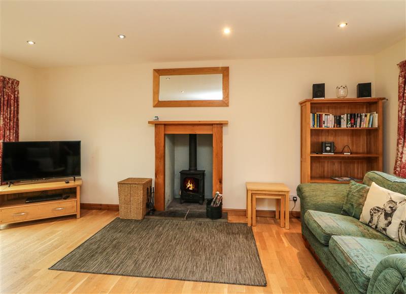 Relax in the living area at Shepherds Rest, Banavie