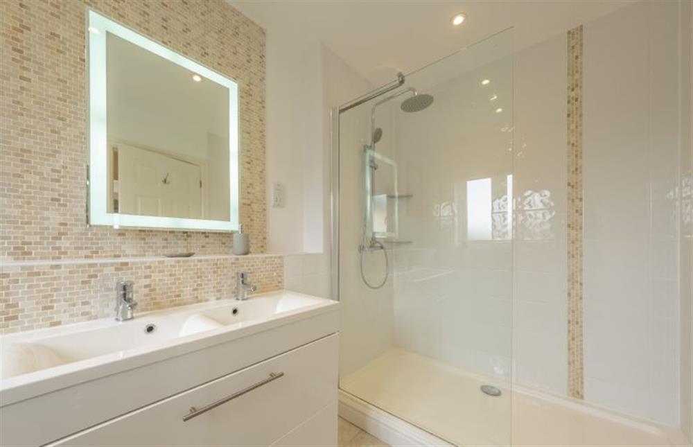 Master en-suite with twin wash basins and large walk-in shower at Sherborne House, Wells-next-the-Sea