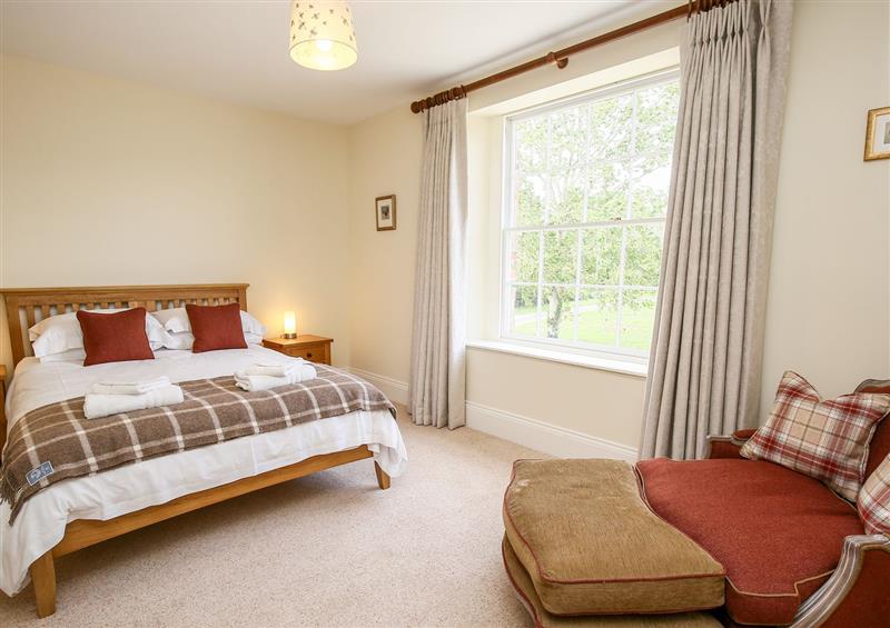 One of the bedrooms (photo 2) at Shifford Manor Farm, Shifford Near Bampton