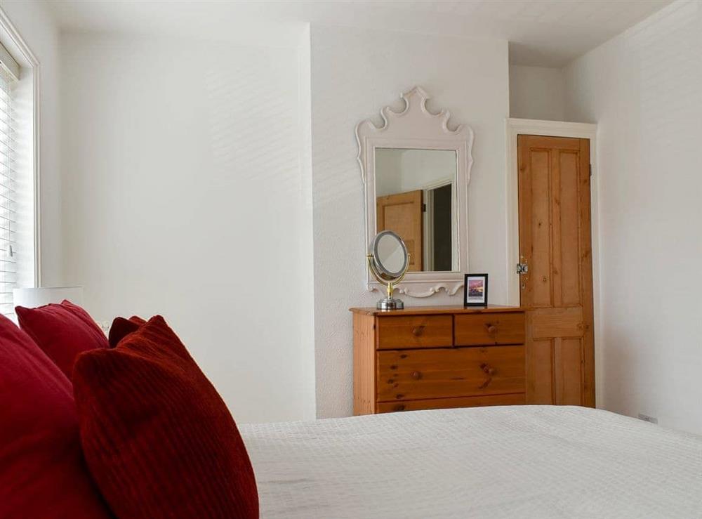 Double bedroom (photo 2) at Shingle Cottage in Whistable, Kent