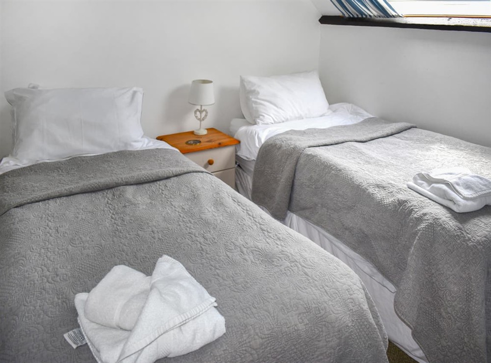 Twin bedroom at Shippen in Sidmouth, Devon