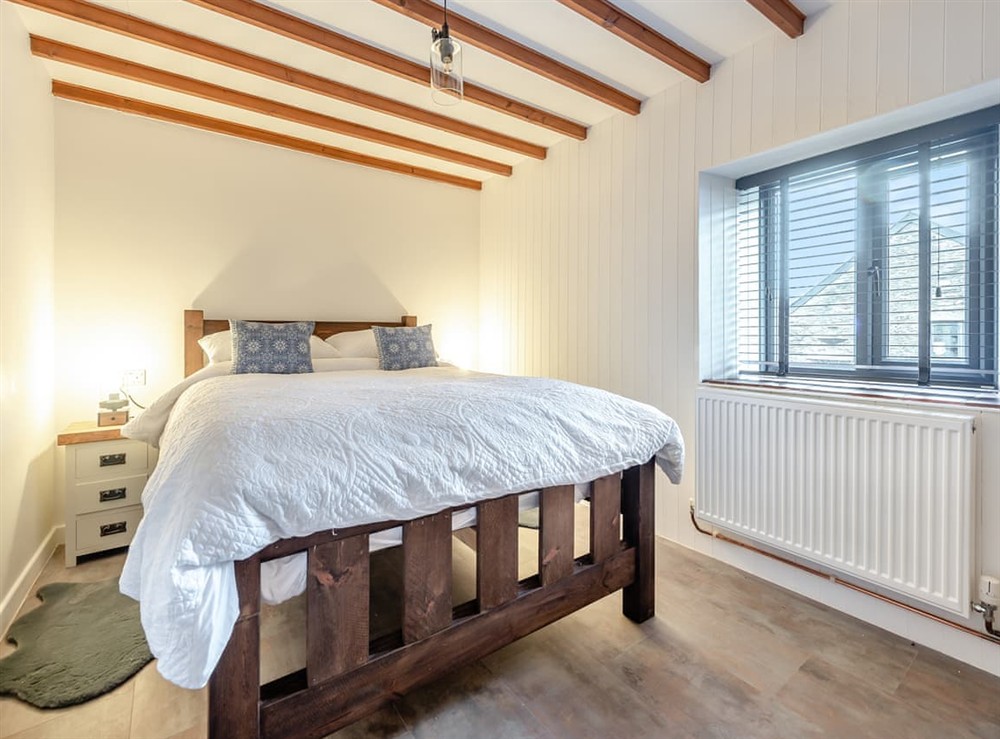 Double bedroom (photo 3) at Shire in Cribyn, Lampeter, Dyfed