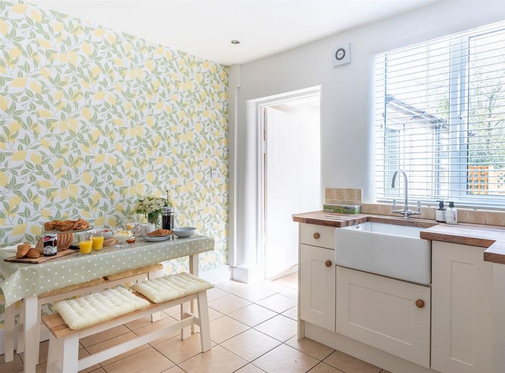 Lovely kitchen with dining area and garden access at Shrewsbury Fields in Shifnal, Shropshire
