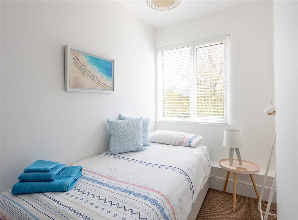 Pretty single bedded room at Shrewsbury Fields in Shifnal, Shropshire