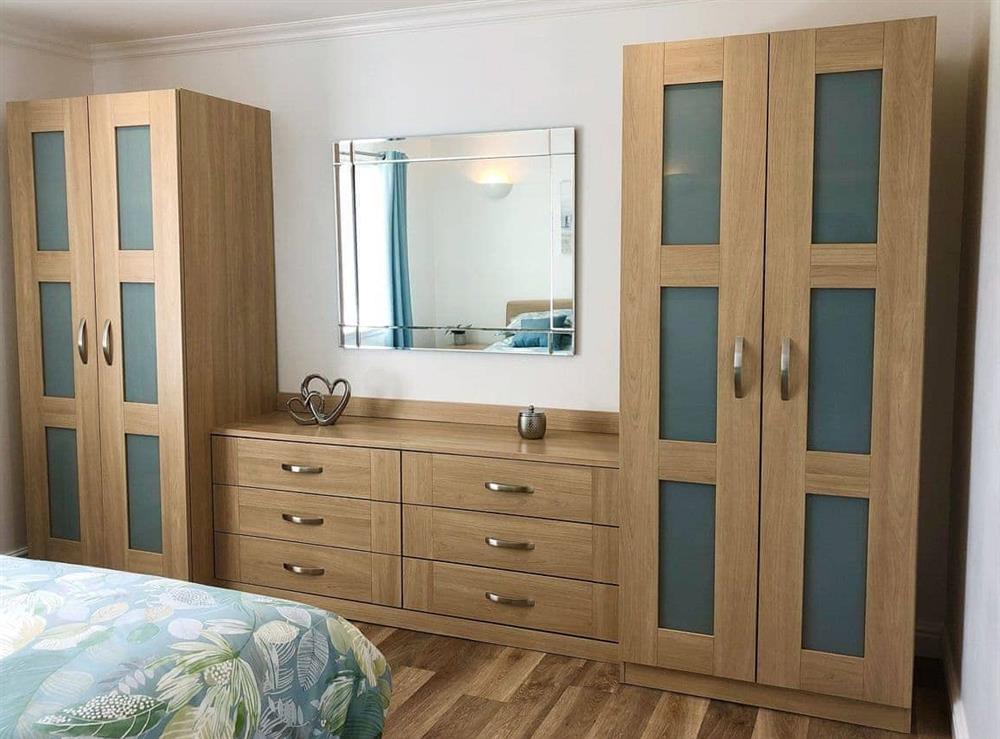 Double bedroom (photo 2) at Silyn in Aberdaron, Gwynedd