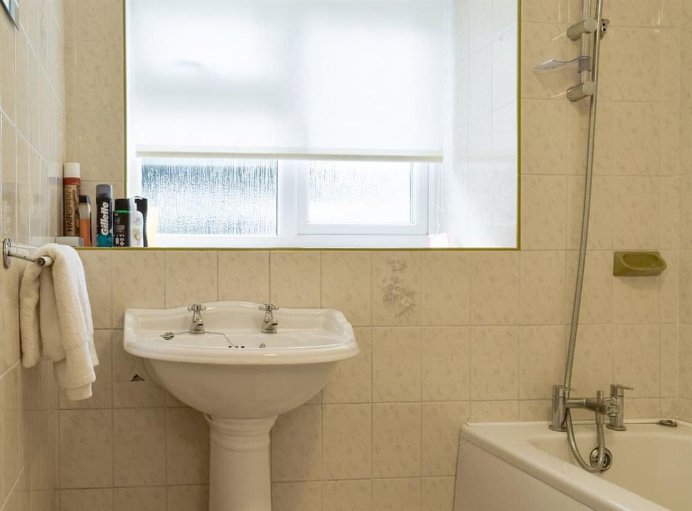 Bathroom at Sisal Y Gwynt in Llanarmon yn Lal, Denbighshire