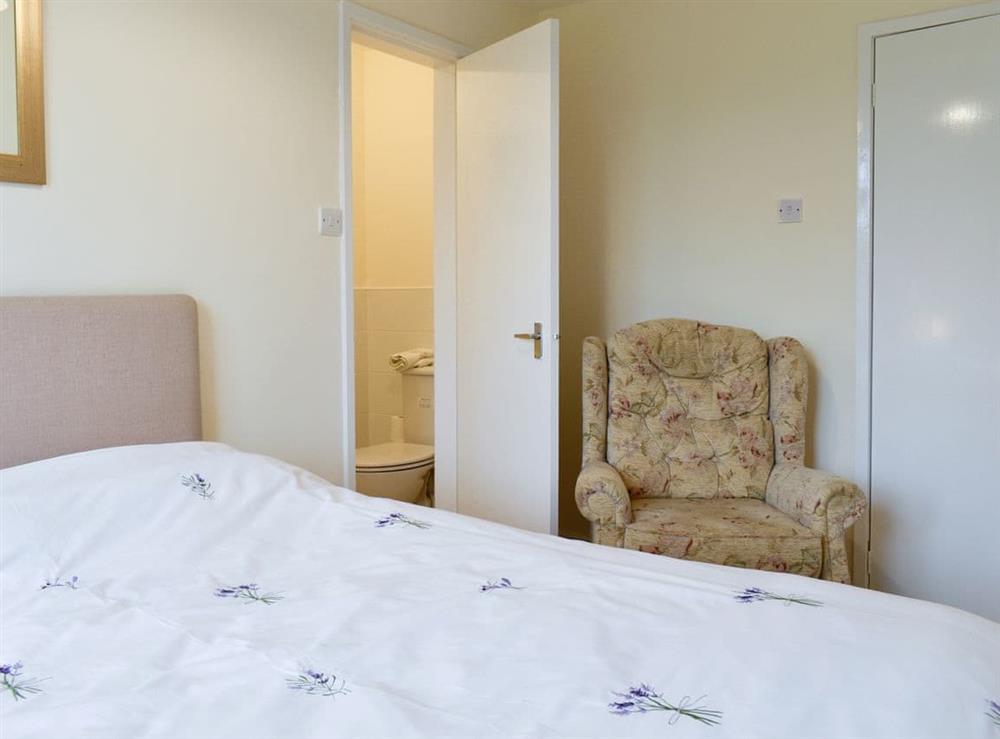 Double bedroom (photo 5) at Sisal Y Gwynt in Llanarmon yn Lal, Denbighshire