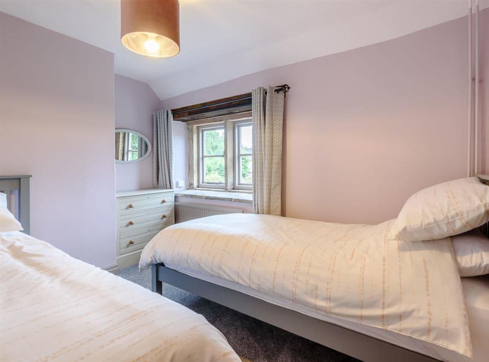 Twin bedroom at Sitch Farm in Matlock, Derbyshire