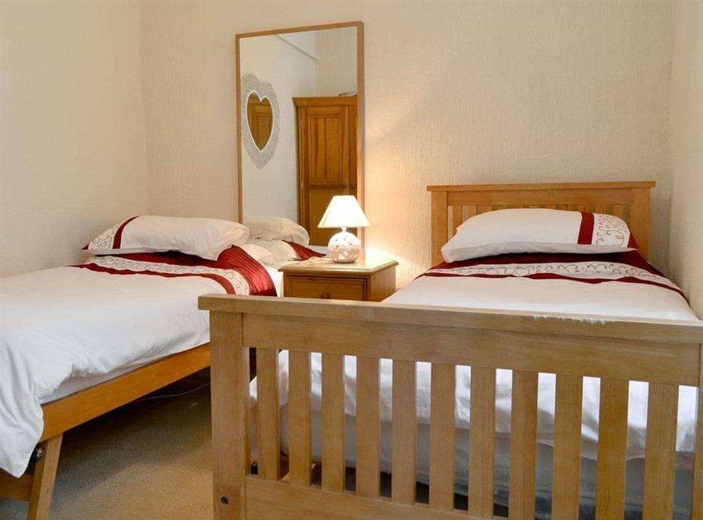 Cosy twin bedroom at Skiddaw in Keswick, Cumbria