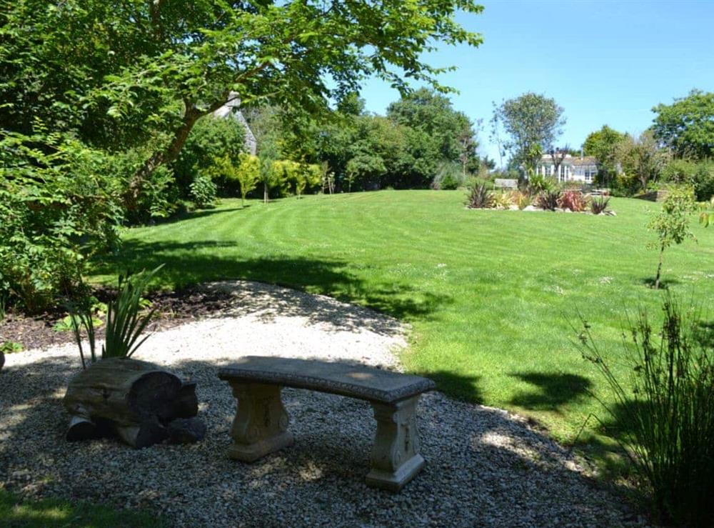 Lovely, well maintained garden & grounds (photo 9) at Skyber Cottage in Ruan Minor, near Helston, Cornwall