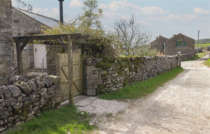 Outside Skylight Retreat (photo 2) at Skylight Retreat, Ingleton