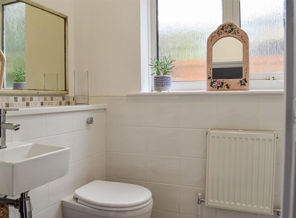 Bathroom (photo 4) at Skyline Villa in Llannon, near Llanelli, Carmarthan, Dyfed