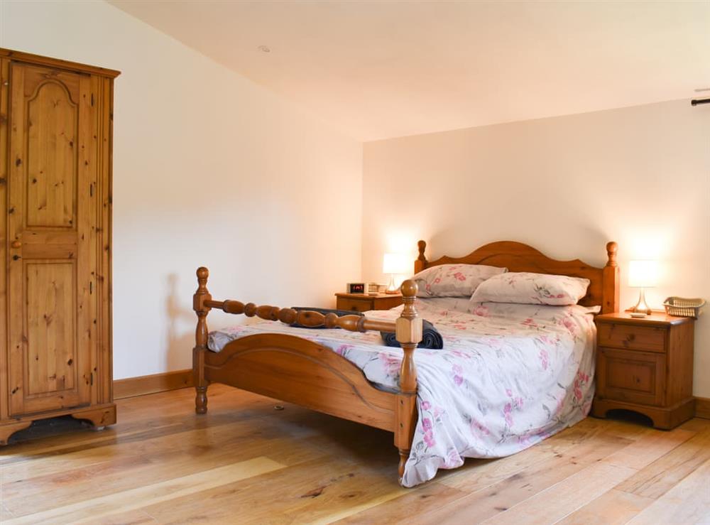 Double bedroom at Slade Barn in Brayford, Devon