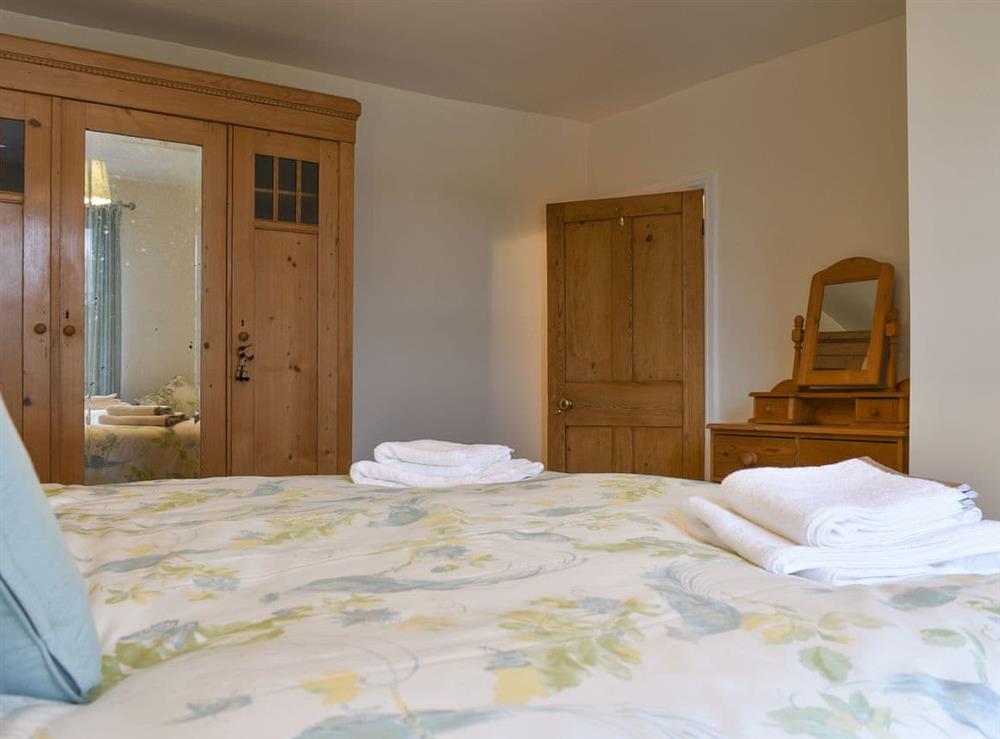 Ample storage within double bedroom at Slaters Cottage in Middleham, near Leyburn, North Yorkshire
