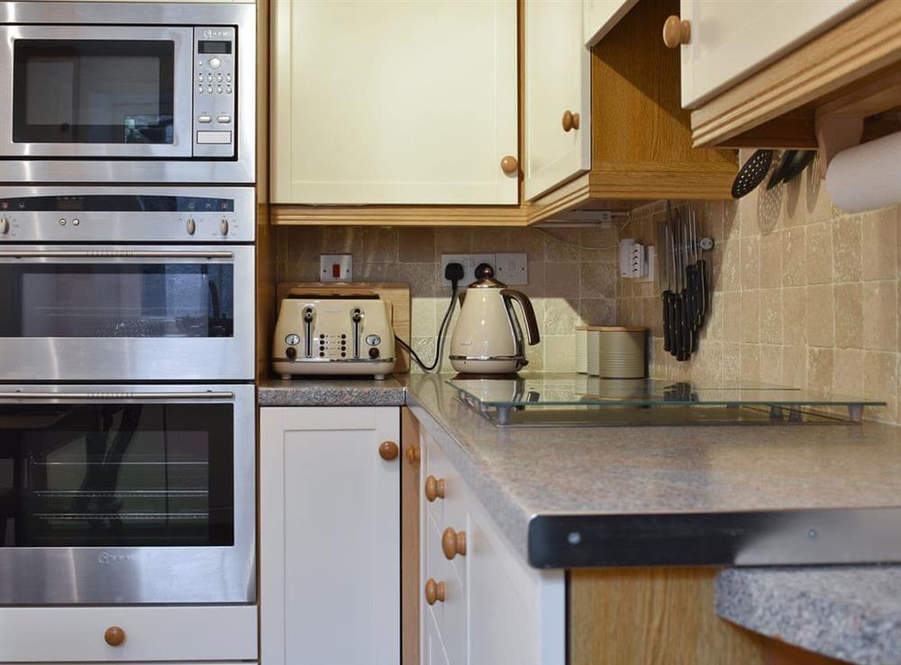 Fully appointed kitchen at Slaters Cottage in Middleham, near Leyburn, North Yorkshire