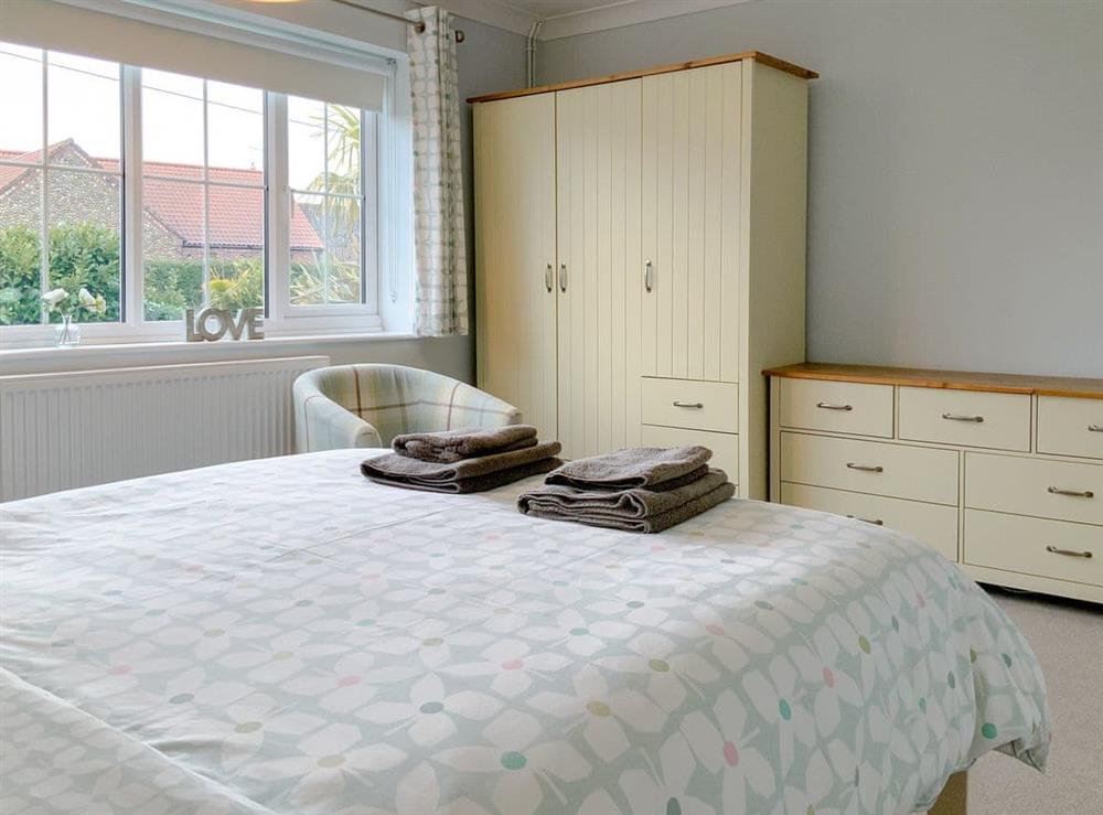 Double bedroom (photo 3) at Sleepy Willow in Little Snoring, near Fakenham, Norfolk