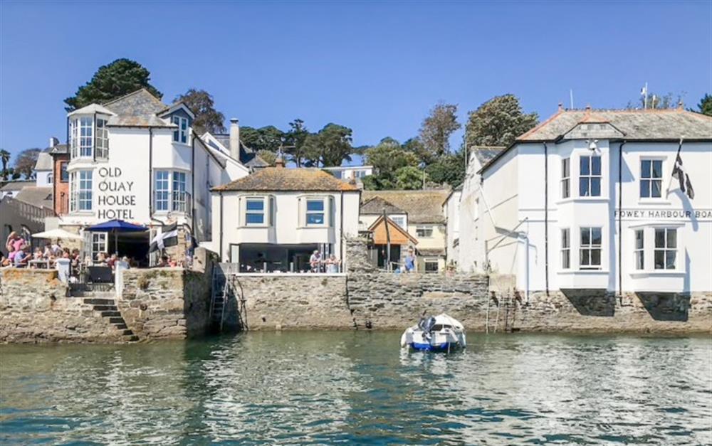 The charming water front along the Fowey, minutes from the apartment at Slipway in Fowey