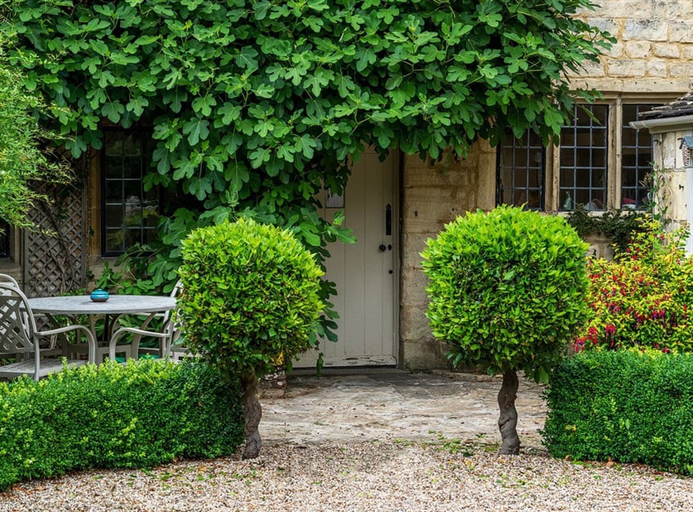 Smidge Cottage, Stroud at Smidge Cottage in Stroud, Gloucestershire