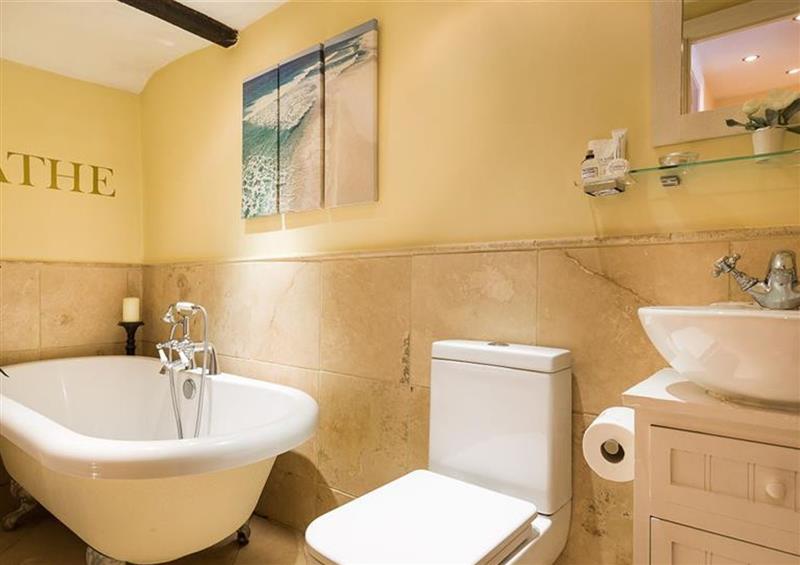 The bathroom at Smithy Cottage, Ambleside