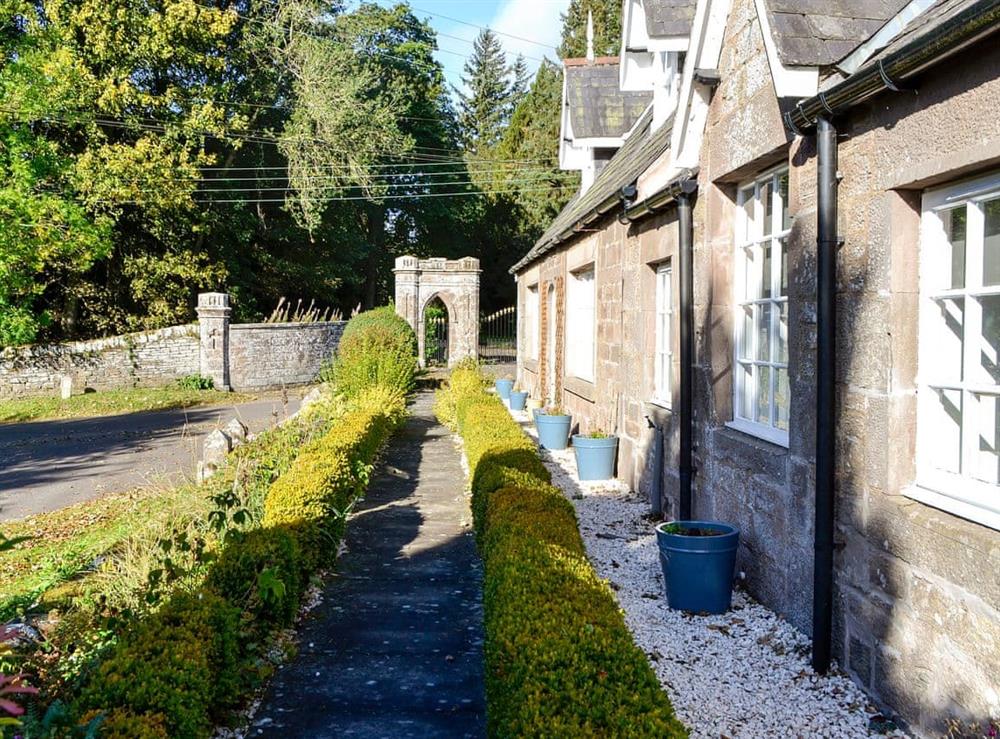 Appealing property in a superb location at Smithy House in Guthrie, near Forfar, Angus