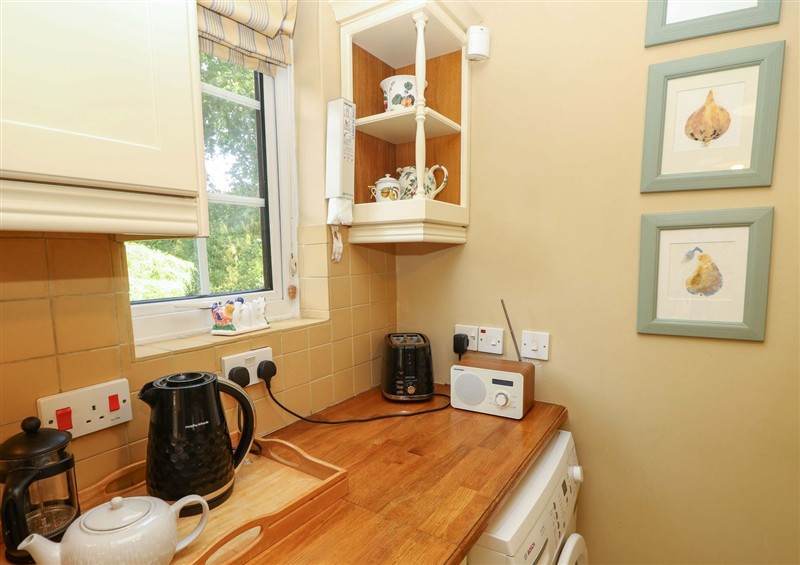 The kitchen (photo 2) at Smugglers Cottage, Barton On Sea
