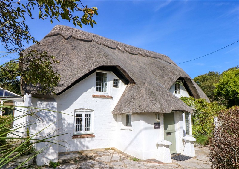 This is the setting of Smugglers Cottage (photo 2) at Smugglers Cottage, Barton On Sea