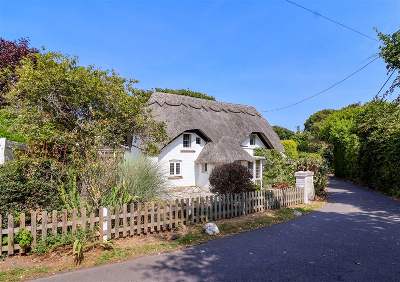 This is the setting of Smugglers Cottage (photo 4) at Smugglers Cottage, Barton On Sea