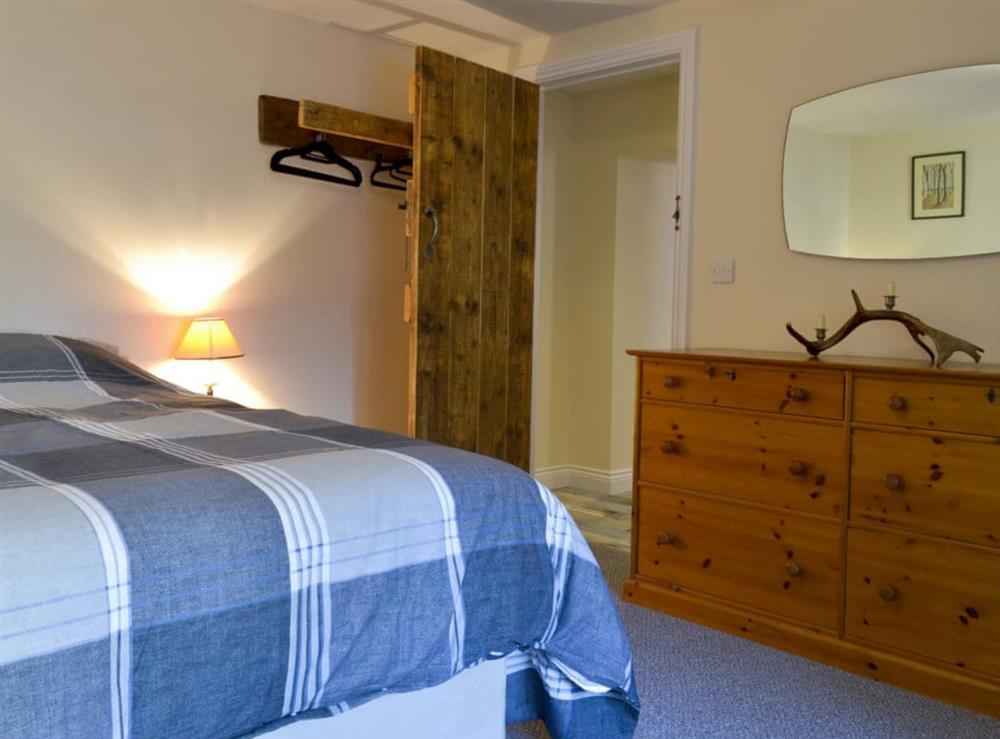 Double bedroom (photo 2) at Snipelands Barn in Wedmore, near Glastonbury, Somerset