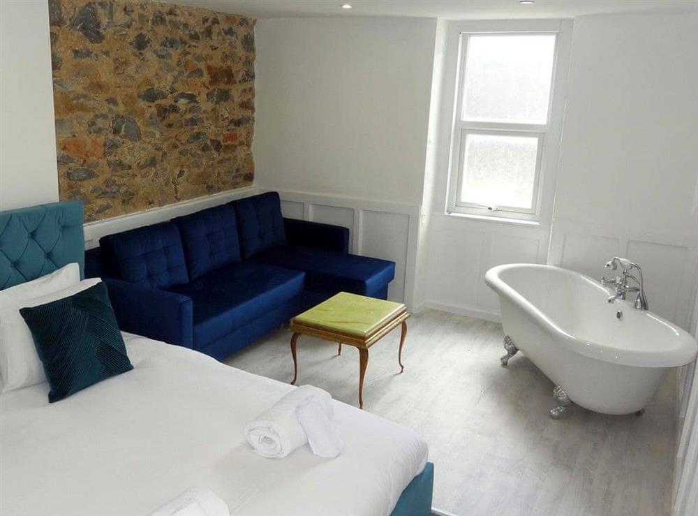 Master bedroom (photo 2) at Snowdon Retreat Villa in Llandudno, Gwynedd